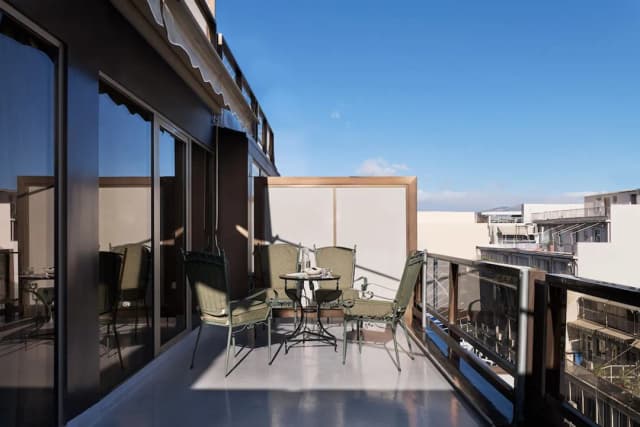 泰坦尼亞飯店-Deluxe Family Room City View-4