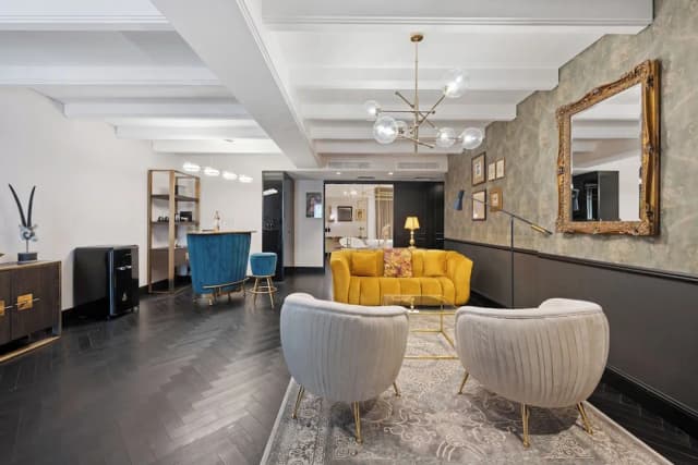 Skylark, Aluma Hotel & Resort-Grand Suite-4