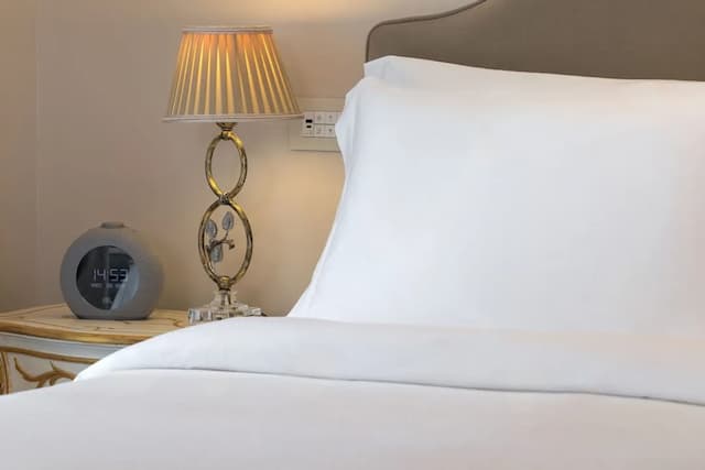 King George, a Luxury Collection Hotel, Athens-Deluxe Room, 1 King Bed, City View-2