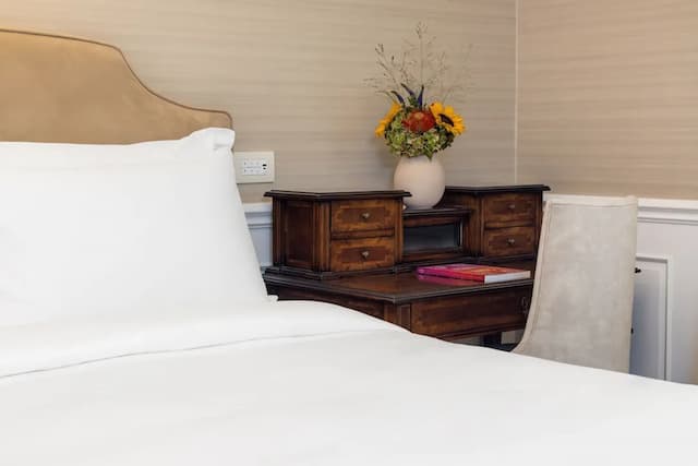 King George, a Luxury Collection Hotel, Athens-Junior Suite, 1 Bedroom, Courtyard View-2