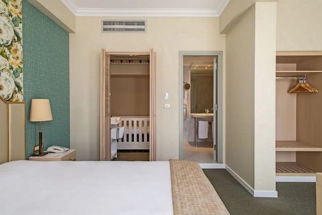 Airotel Stratos Vassilikos Hotel-Baby Room-1