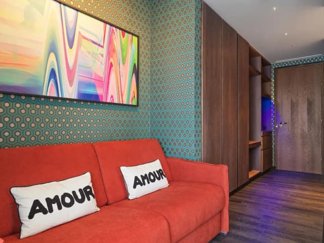 NYX Esperia Palace Hotel Athens-NYX Executive Suite-5