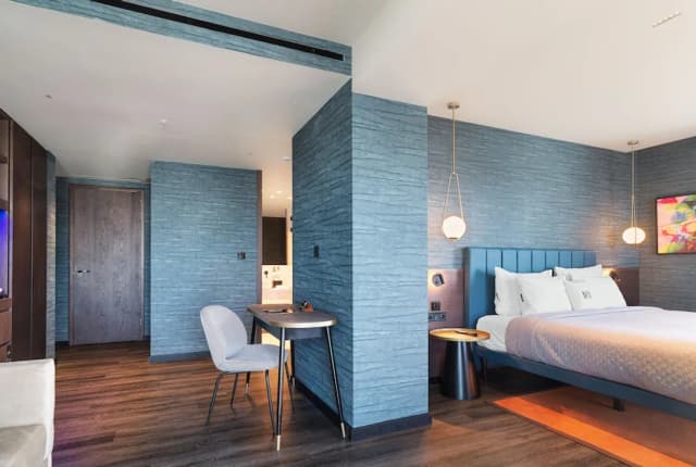 NYX Esperia Palace Hotel Athens-Deluxe Suite with Acropolis View (Heaven)-1