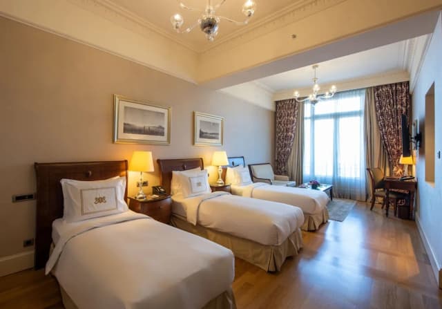 佩拉宮殿飯店-Grand Pera Studio Triple Room-1