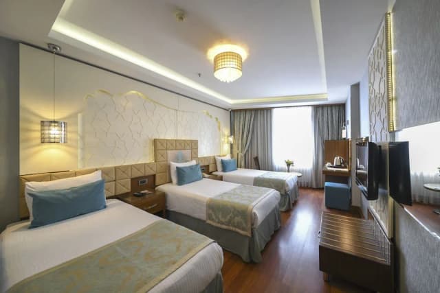 博斯普魯斯大星飯店及水療中心-Triple Room-1