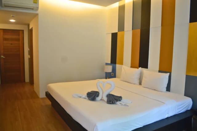 Z&Z Resort-Double or Twin Room with Pool Access-5