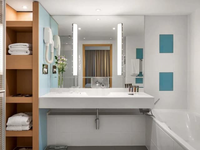 Novotel Istanbul Zeytinburnu-Suite, 1 Queen Bed with Sofa bed-11