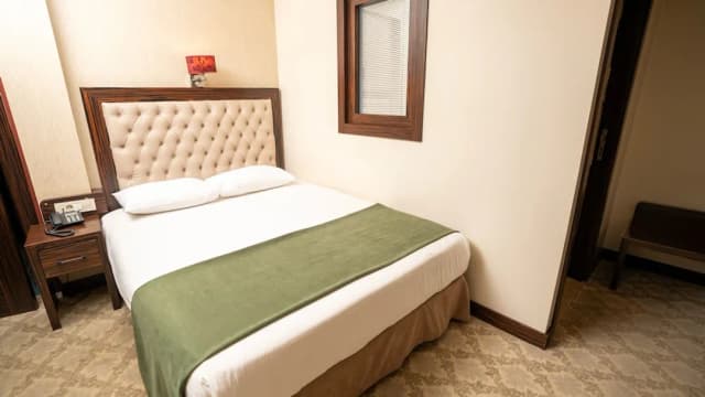 Golden Siyav Hotel-Standard Double Room, 1 Bedroom-5