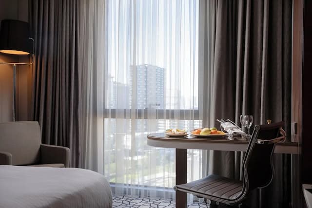 グランド ハリルトン ホテル-Deluxe King-5