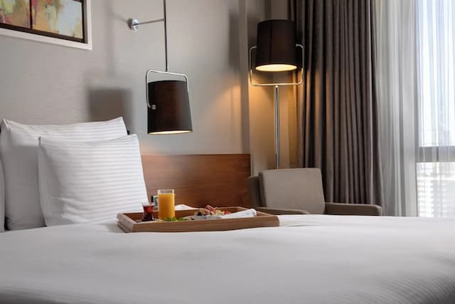 グランド ハリルトン ホテル-Deluxe King-2