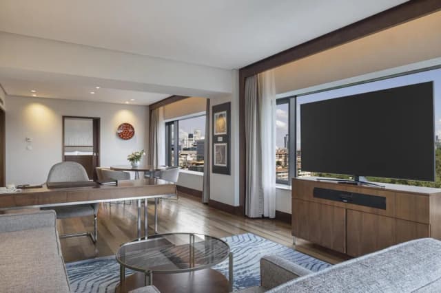 Conrad Istanbul Bosphorus-华丽套房, 1 张特大床 (Deluxe Bosphorus)-10
