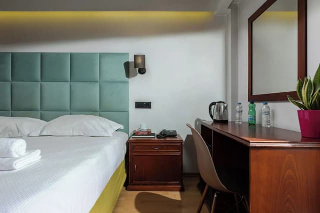 Athens Odeon Hotel-Double or Twin Room-11