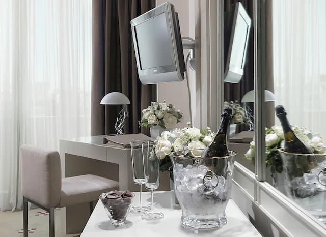 NJV アテネ プラザ ホテル-デラックス ルーム (Syntagma Square View)-4