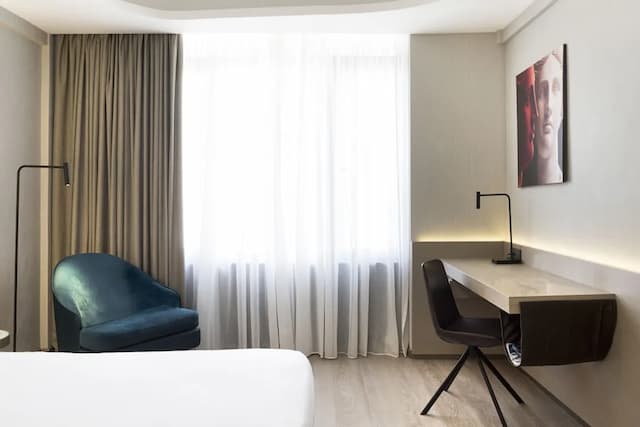 래디슨 블루 파크 호텔, 애신즈-슈피리어룸-3