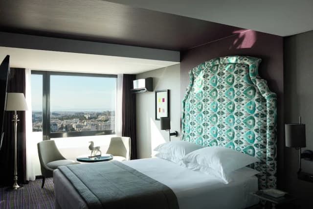President Hotel Athens-Deluxe Double or Twin, City View-10