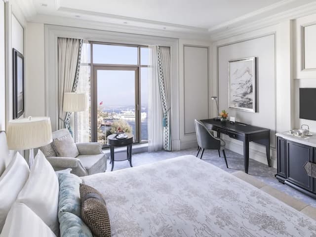Shangri-La Bosphorus, Istanbul-Deluxe Bosphorus Room Partial View 1 King-1