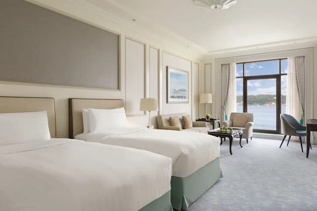 Shangri-La Bosphorus, Istanbul-Premier Twin Room, 2 Twin Beds (Bosphorus)-1