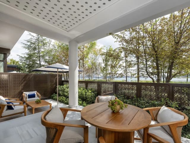 The Peninsula Istanbul-Executive Bosphorus Suite With Terrace, 1 King Bed with Sofa Bed-1