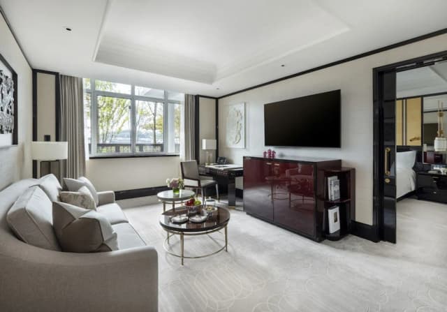 The Peninsula Istanbul-Executive Bosphorus Suite With Terrace, 1 King Bed with Sofa Bed-2