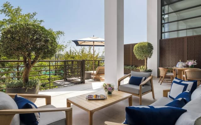 The Peninsula Istanbul-Executive Bosphorus Suite With Balcony, 1 King Bed-2