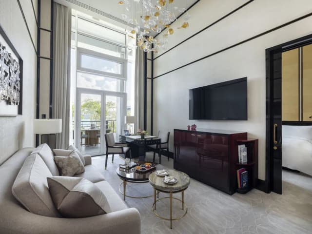 The Peninsula Istanbul-Executive Bosphorus Suite With Balcony, 1 King Bed-1