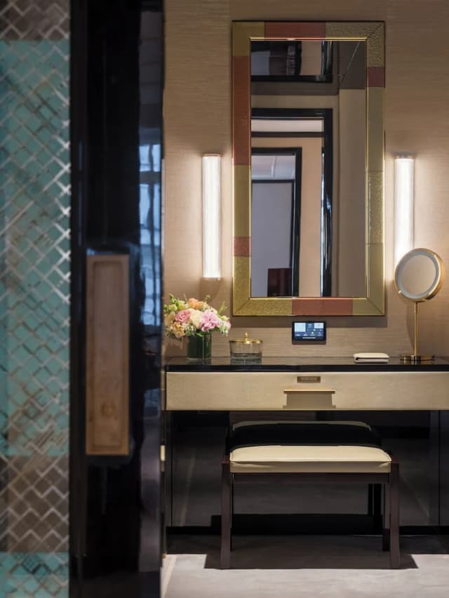 The Peninsula Istanbul-Superior Suite, 1 King Bed with Sofa Bed-5