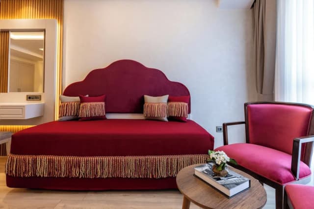 卡瑞娜金飯店及餐廳-豪華雙人房-6