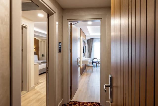 卡瑞娜金飯店及餐廳-高級客房, 2 間臥室 (Superior Family room)-1