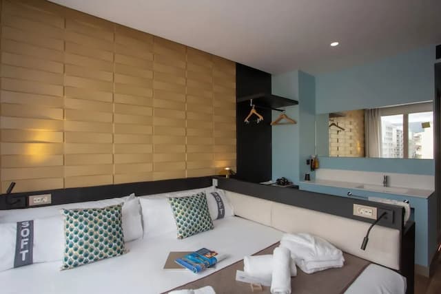 カジュアル クビック アテネ ホテル-ダブルまたはツインルーム シティビュー-17