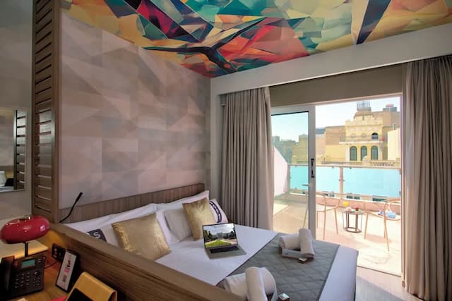 カジュアル クビック アテネ ホテル-ダブルまたはツインルーム バルコニー シティビュー-6