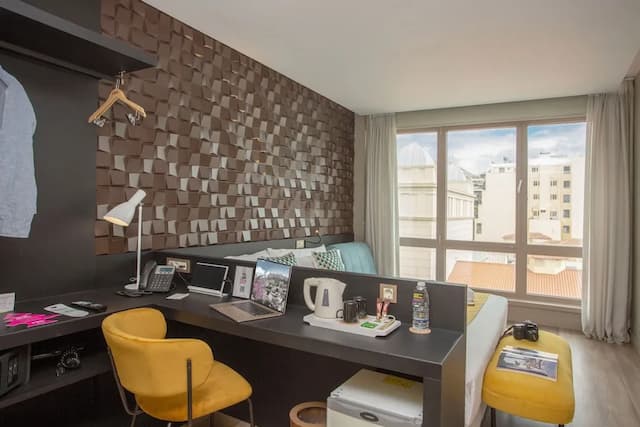 カジュアル クビック アテネ ホテル-スーペリア ルーム シティビュー (Large King Room)-8