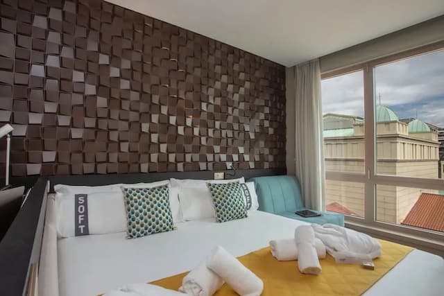 カジュアル クビック アテネ ホテル-スーペリア ルーム シティビュー (Large King Room)-9