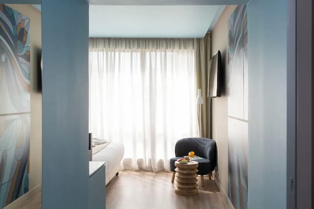 カジュアル クビック アテネ ホテル-スーペリア ルーム シティビュー (Large King Room)-12