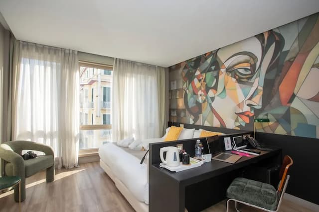 カジュアル クビック アテネ ホテル-スーペリア ルーム シティビュー (Large King Room)-16