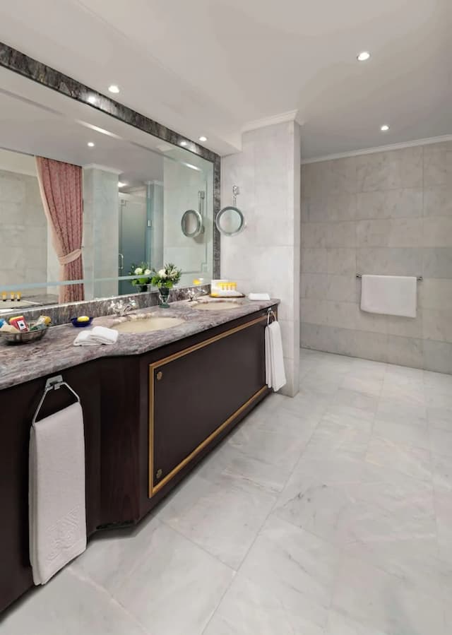 Ciragan Palace Kempinski-Harem Suite-4