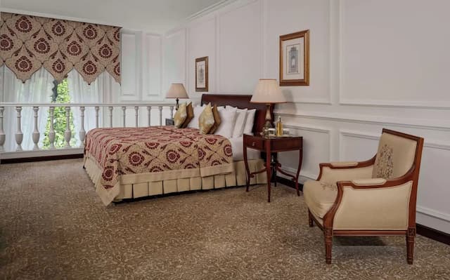 Ciragan Palace Kempinski-Palace Yildiz Suite-7