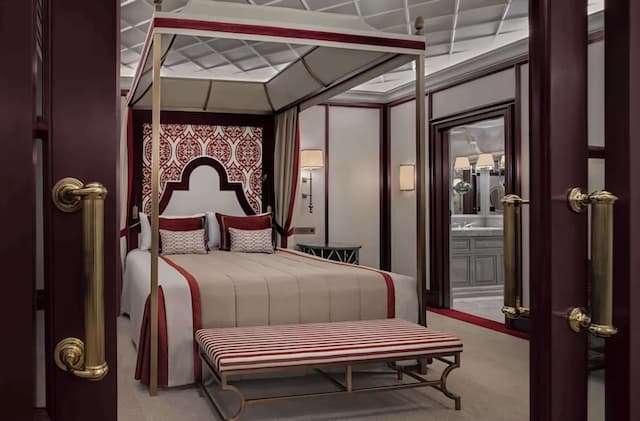 Ciragan Palace Kempinski-Bosphorus Executive Suite-3