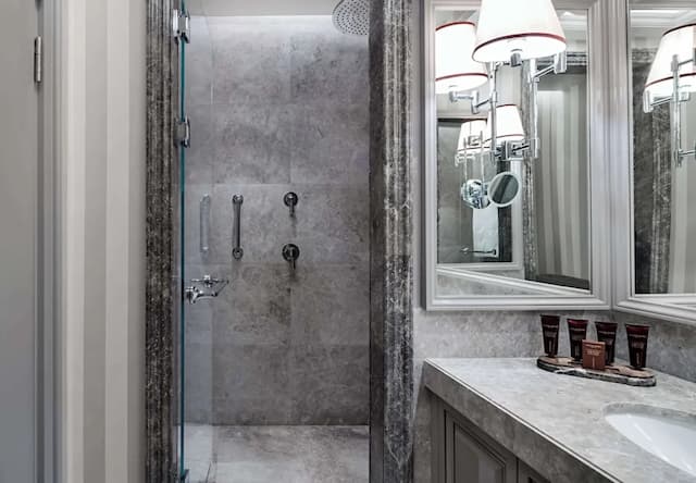 Ciragan Palace Kempinski-Ciragan Bosphorus View King Room-8