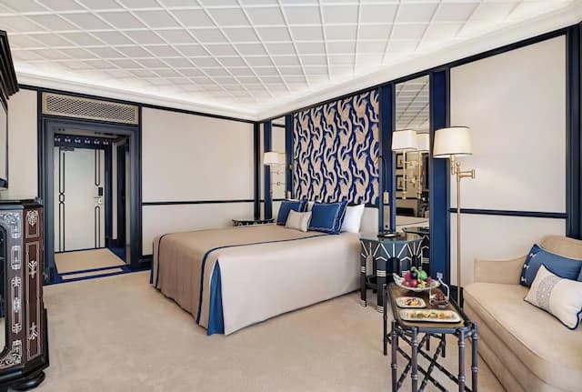 Ciragan Palace Kempinski-Ciragan Bosphorus View King Room-13