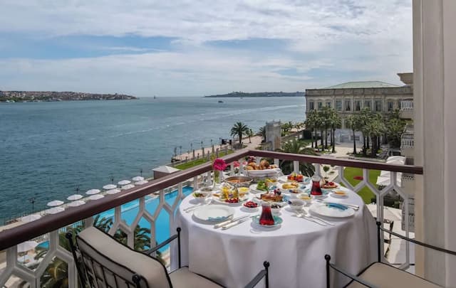 Ciragan Palace Kempinski-Vezir Suite-9