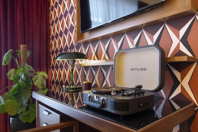 Brown Acropol, a member of Brown Hotels-Deluxe King or Twin Room with Balcony-3