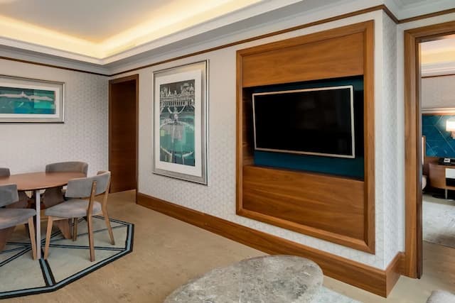 Radisson Blu Bosphorus Hotel, Istanbul-高级公寓, 1 间卧室, 露台 (Annex Building)-5