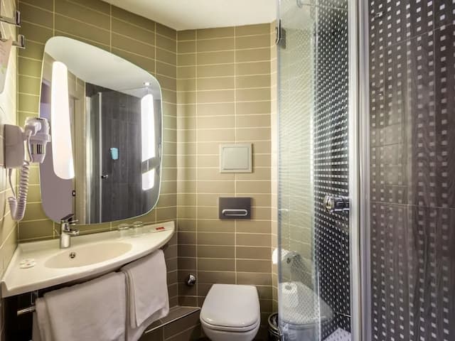 イビス イスタンブール ウエスト-スタンダード ルーム シングルベッド 2 台-7