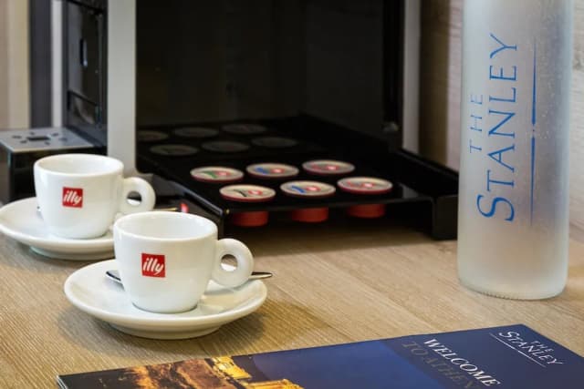 斯坦利飯店-高級客房-14