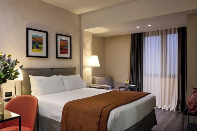 Astor Hotel Athens-Comfort Single Room (Internal View)-7