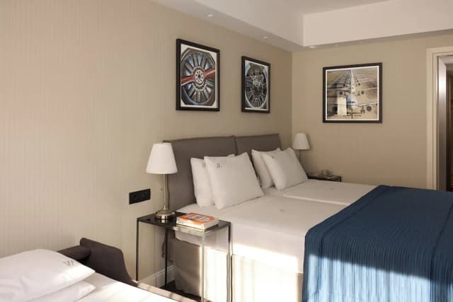 Astor Hotel Athens-高级三人房, 城市景观-3