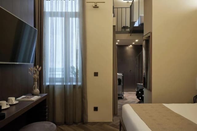 Athens 1890 Hotel & Spa-Classic Athenian Room-7