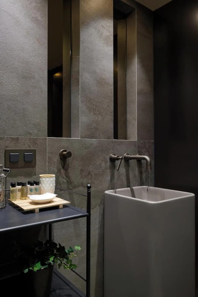 Athens 1890 Hotel & Spa-Classic Athenian Room-10