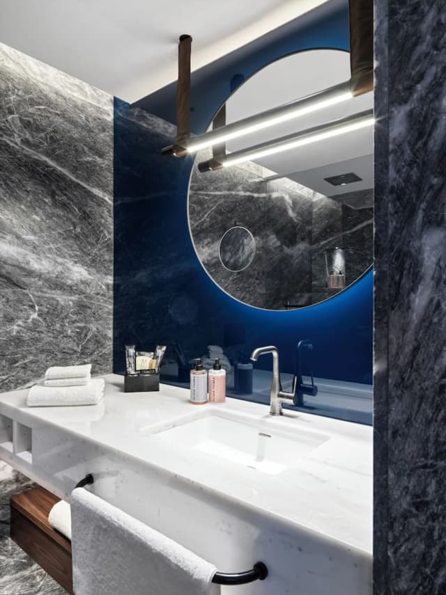 Athens Capital Center Hotel-MGallery Collection-华丽客房, 1 张特大床-9