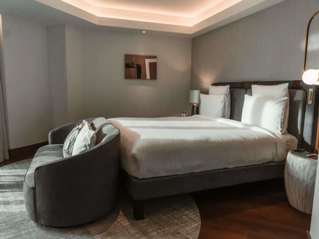 Athens Capital Center Hotel-MGallery Collection-华丽套房, 1 张特大床-10